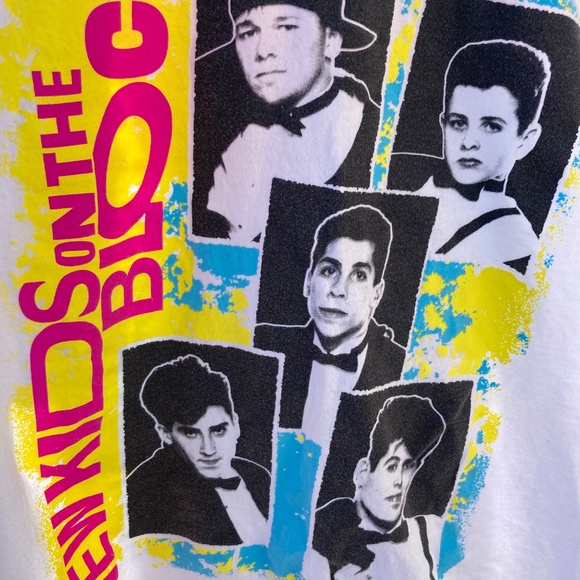 Bella Canvas Tee New Kids On The Block 2022 Tour graphic white size XL - Picture 2 of 11